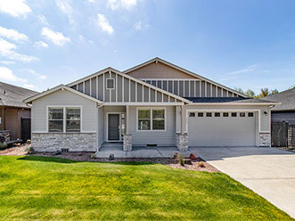 New home construction in Silver Lake, Washington by Universal Construction and Bradley S Thomas Construction. 1663 square foot floor plan