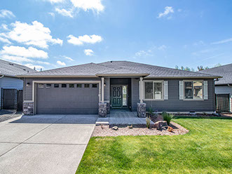 New home construction in Silver Lake, Washington by Universal Construction and Bradley S Thomas Construction. 1580 square foot floor plan