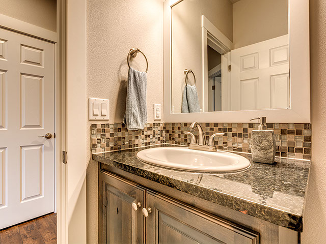 New homes in Silver Lake, WA. Presented by Cano Real Estate. 1534 square foot plan