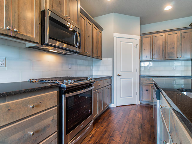 New homes in Silver Lake, WA. Presented by Cano Real Estate. 1665 square foot plan