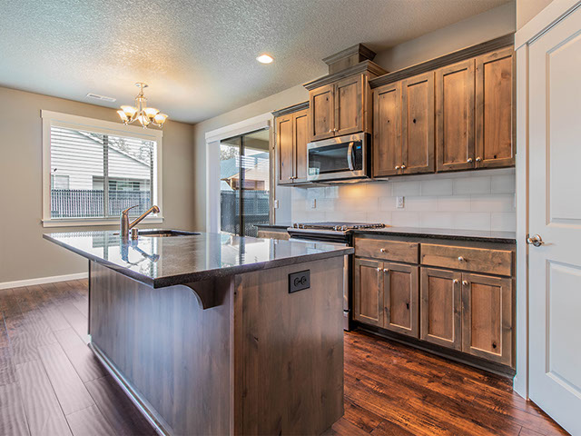 New homes in Silver Lake, WA. Presented by Cano Real Estate. 1665 square foot plan