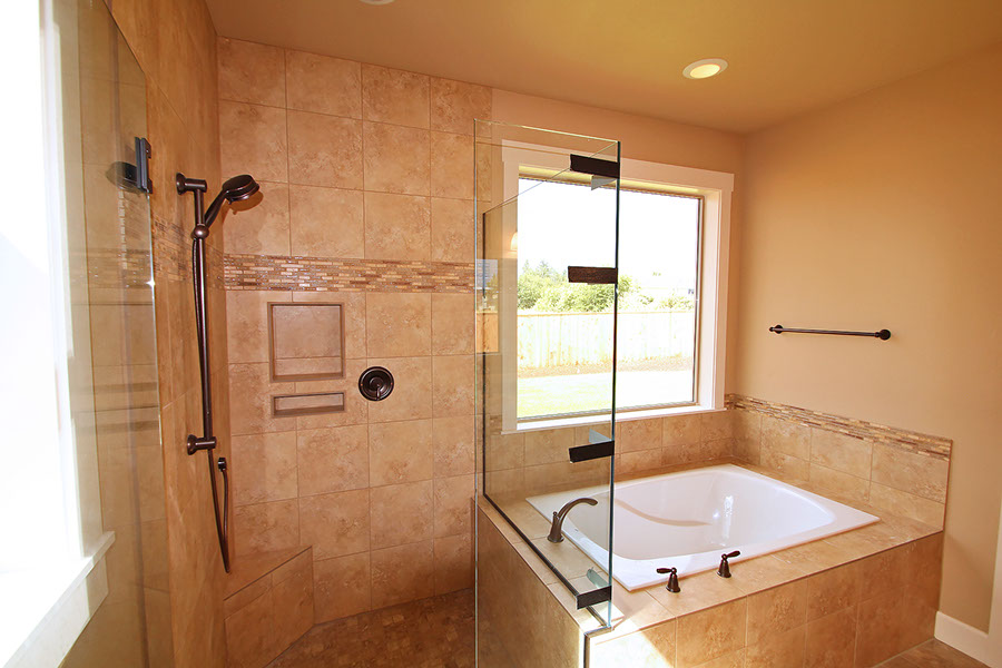 Exterior of new home at Chinook Place, by Universal Construction