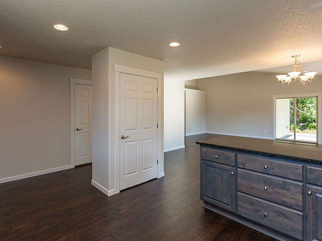 New homes in Silver Lake, WA. Presented by Cano Real Estate. 1556 square foot plan